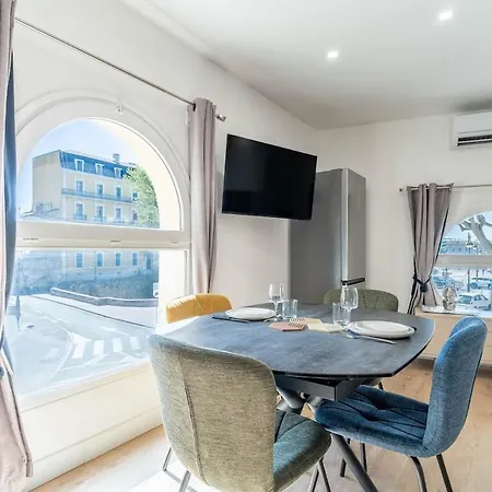 Sejour Duo Parfait, Plein Centre, Avec Parking Prive & Climatisation